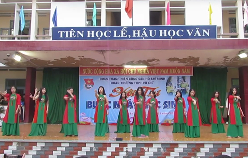 Tiết mục dự thi Bước nhảy học sinh của lớp 10A3 Năm học 2022 - 2023