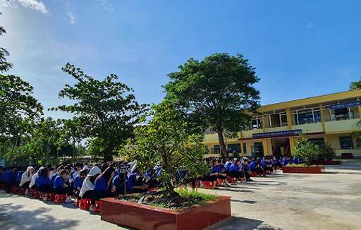 Tuyên truyền về tác hại của thuốc lá năm học 2024 - 2025